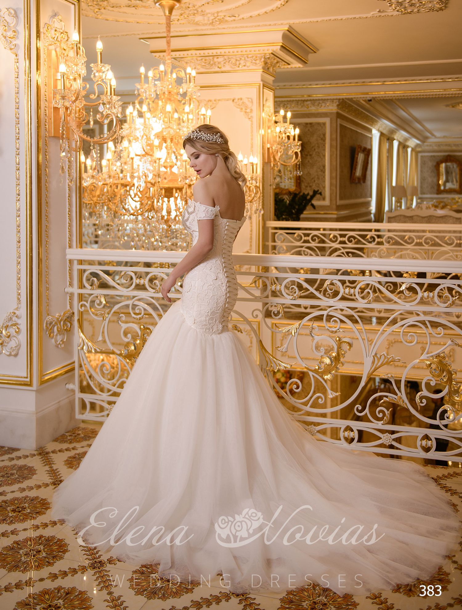 Elegant wedding dress Godet from Elenanovias